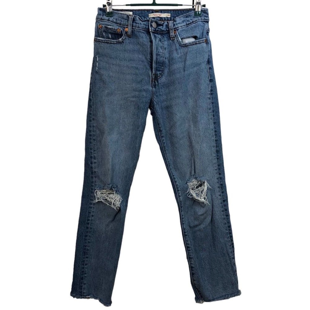 Levi’s Wedgy Straight Leg Distress Light Medium Wash Button Fly Jeans Size 26